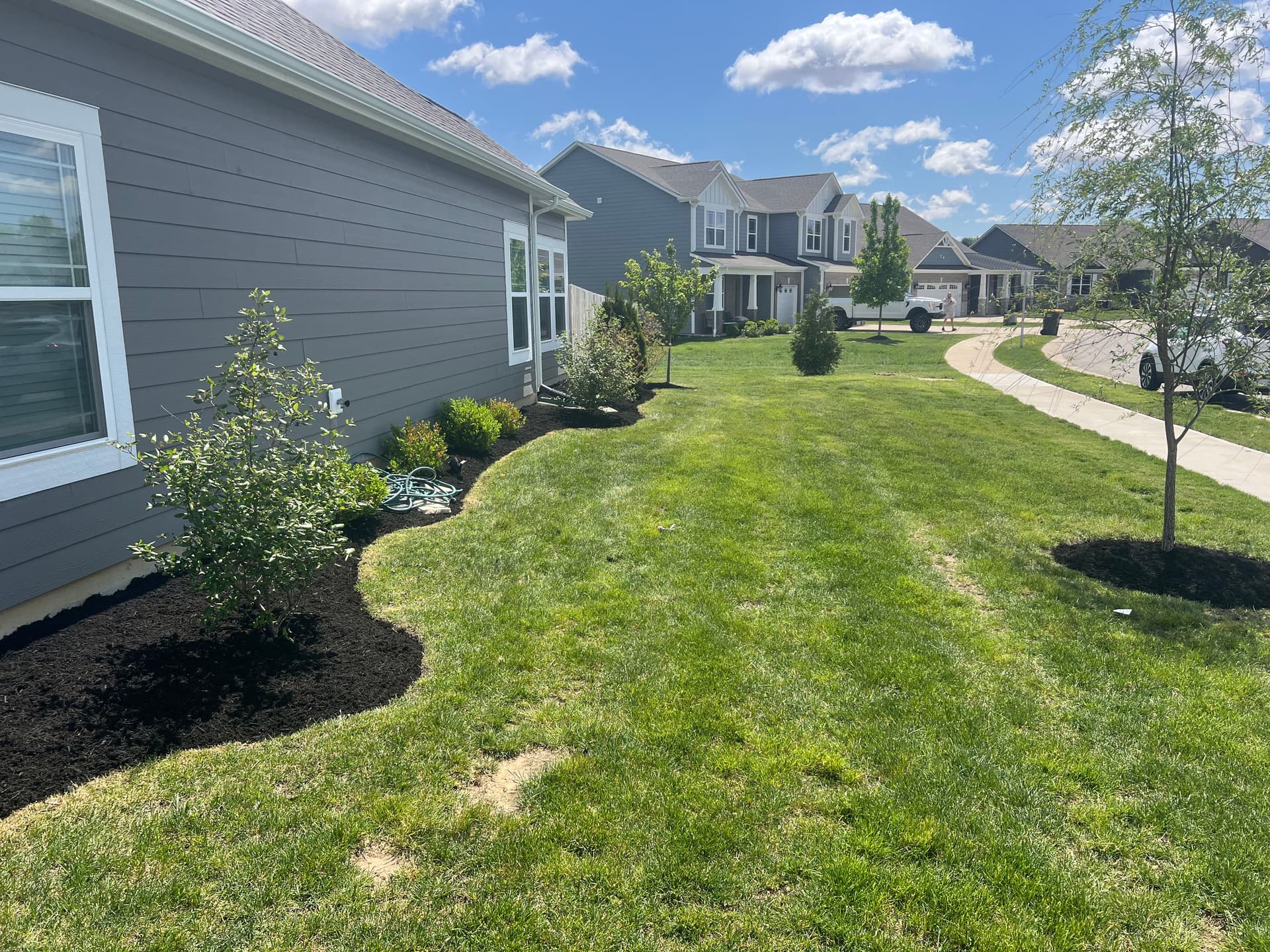 Gallery photos for Fresh Mulch Installation Gives Pendleton Home Sharp Curb Appeal: Image #1
