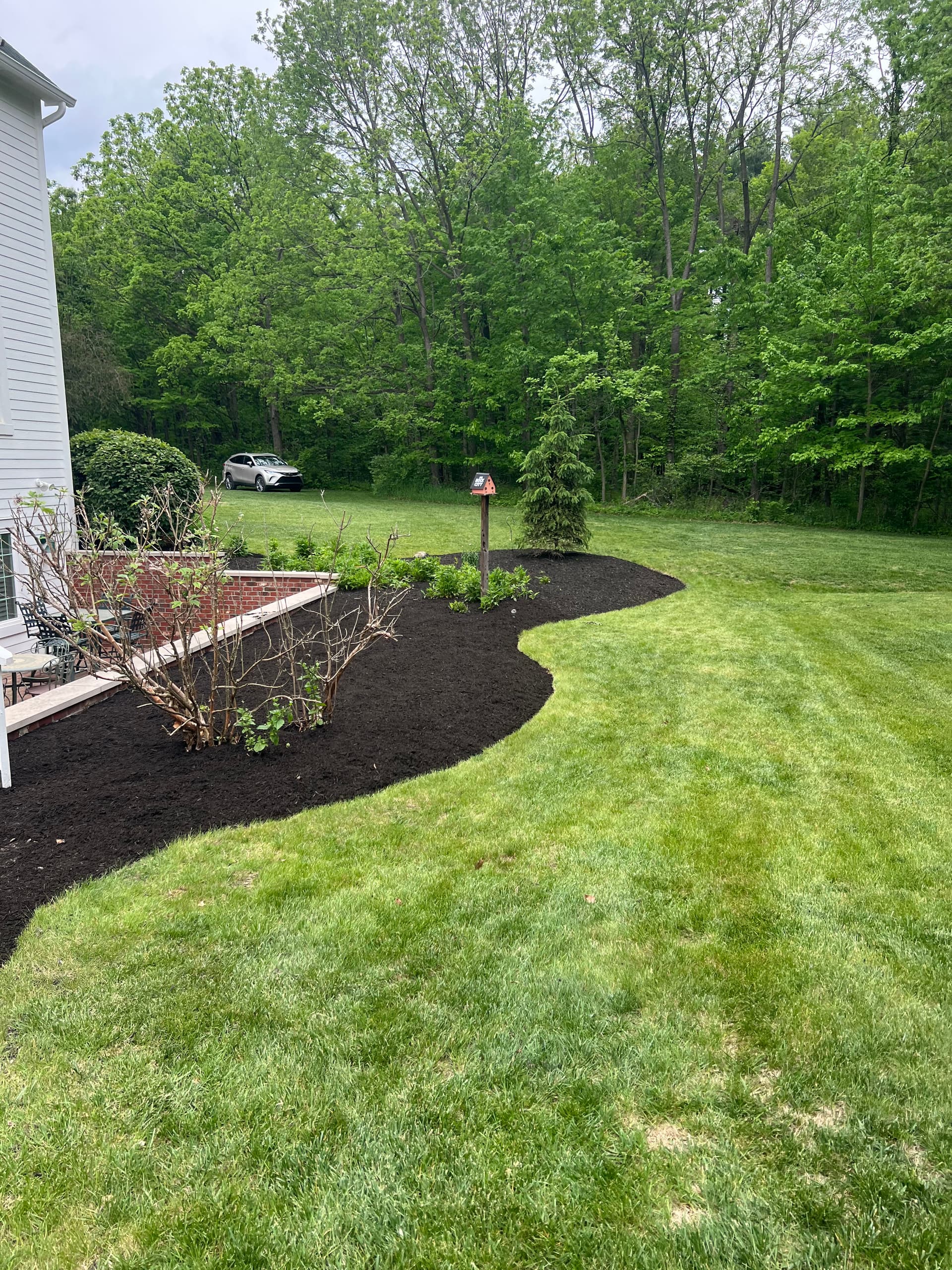 Fresh Mulch Beds Give West Carmel Property a Clean Finished Look image