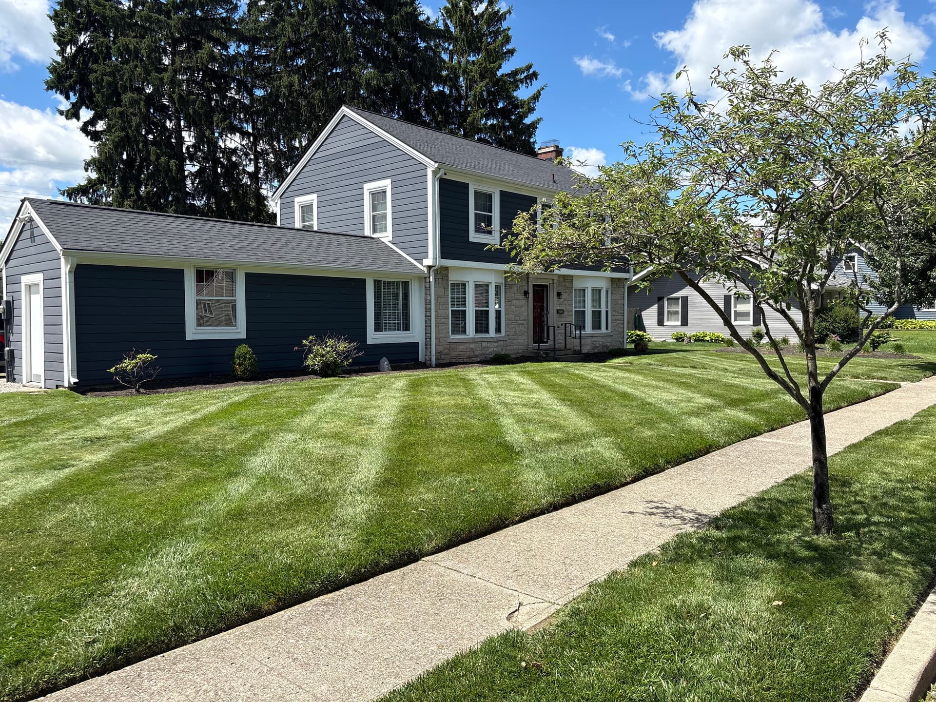 Weekly Lawn Mowing Done Right in Noblesville image