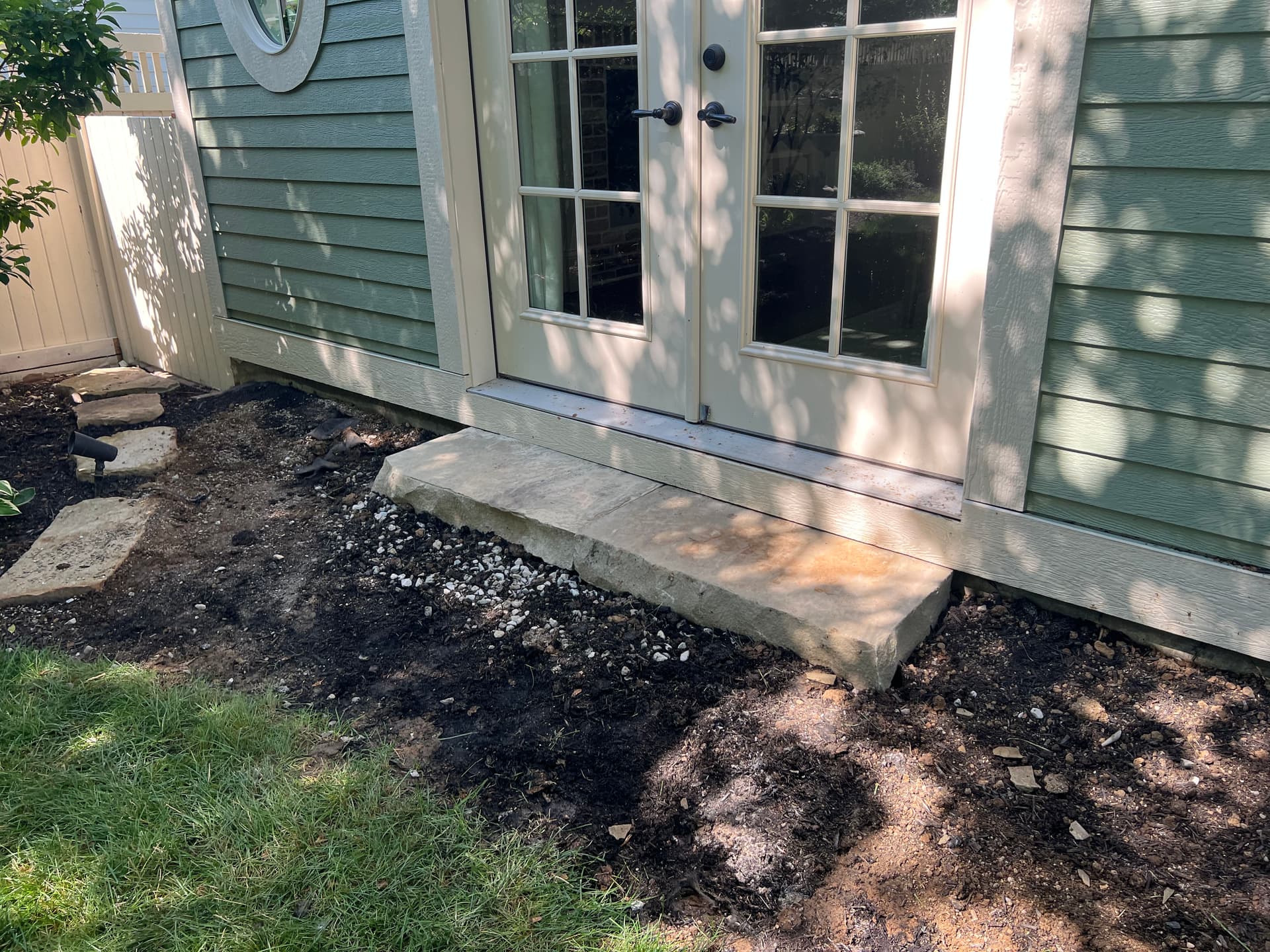 Gallery photos for Colfax Stone Step Installation at a Carmel Indiana Home: Image #1